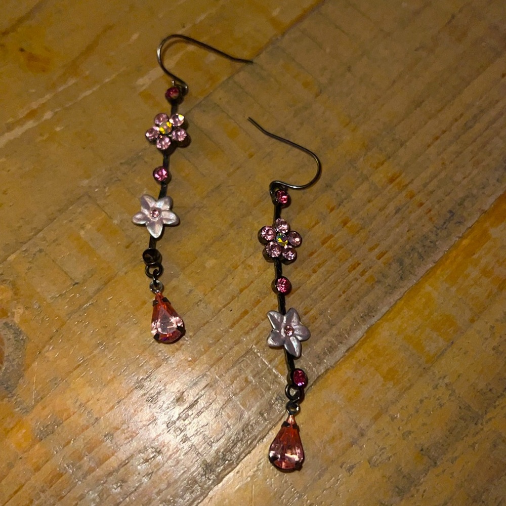 Floral/gem black dangle statement earrings